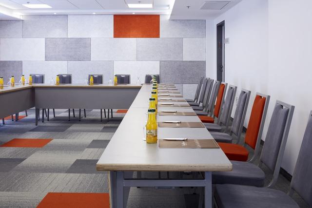 Gefen room