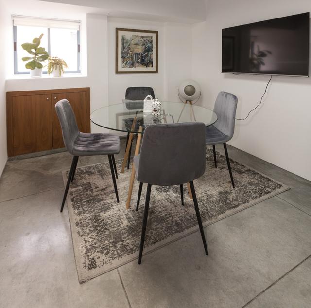 Spring Room